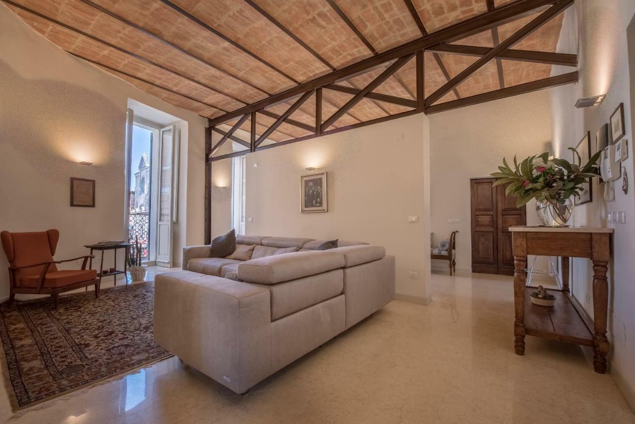 La Residenza In Piazza Grande Apartment Foligno Exterior photo