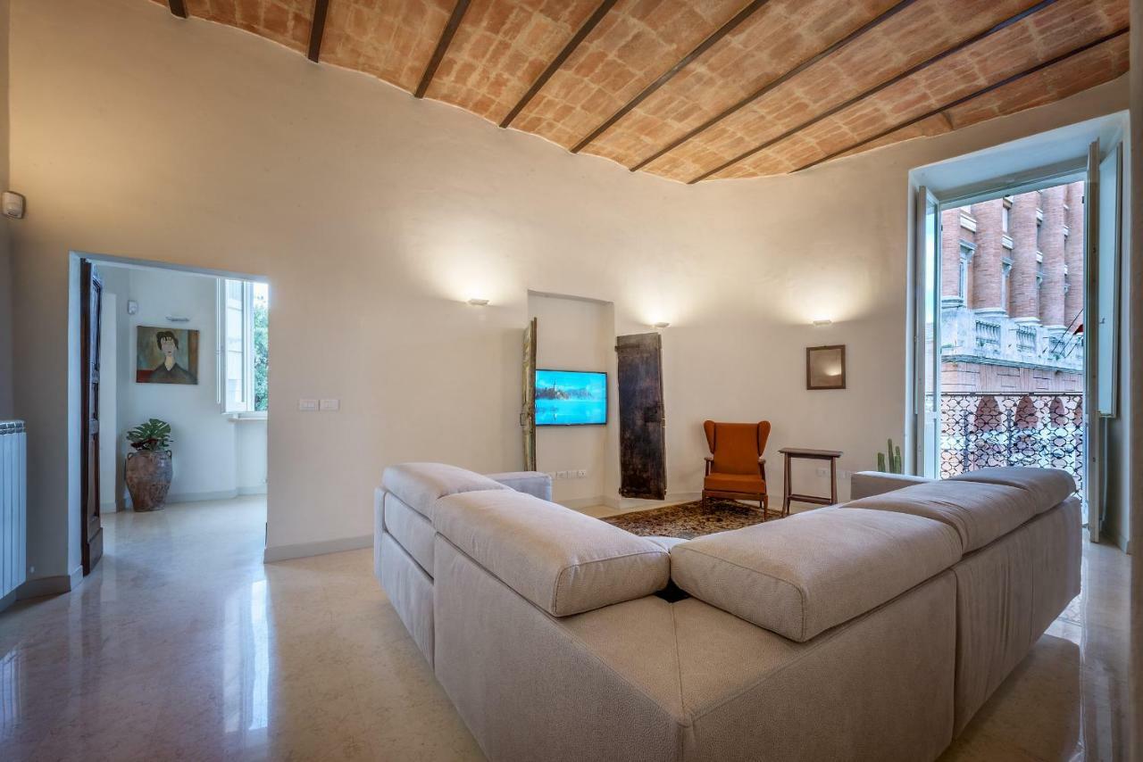 La Residenza In Piazza Grande Apartment Foligno Exterior photo